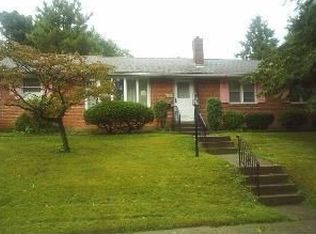 1951 N 14th St, Reading, PA 19604