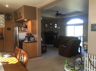 1659 Sage St, Newcastle, WY 82701