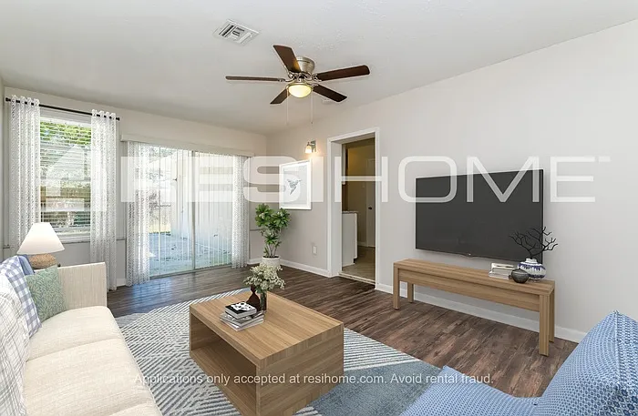 9483 Bayside Ct — Photo 7