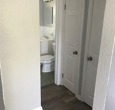 5th image of 16 N Highland Ave APT 2