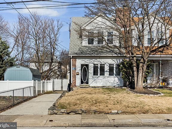 2nd image of 264 Pancoast Ave