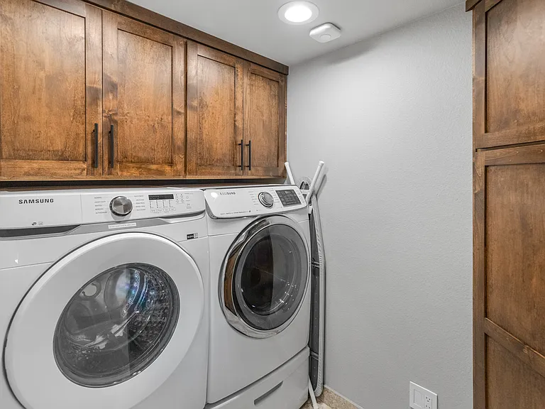 8390 E Solano Dr — Photo 35