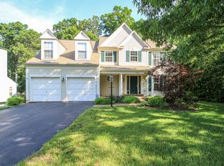 10200 Winged Elm Cir, Manassas, VA 20110