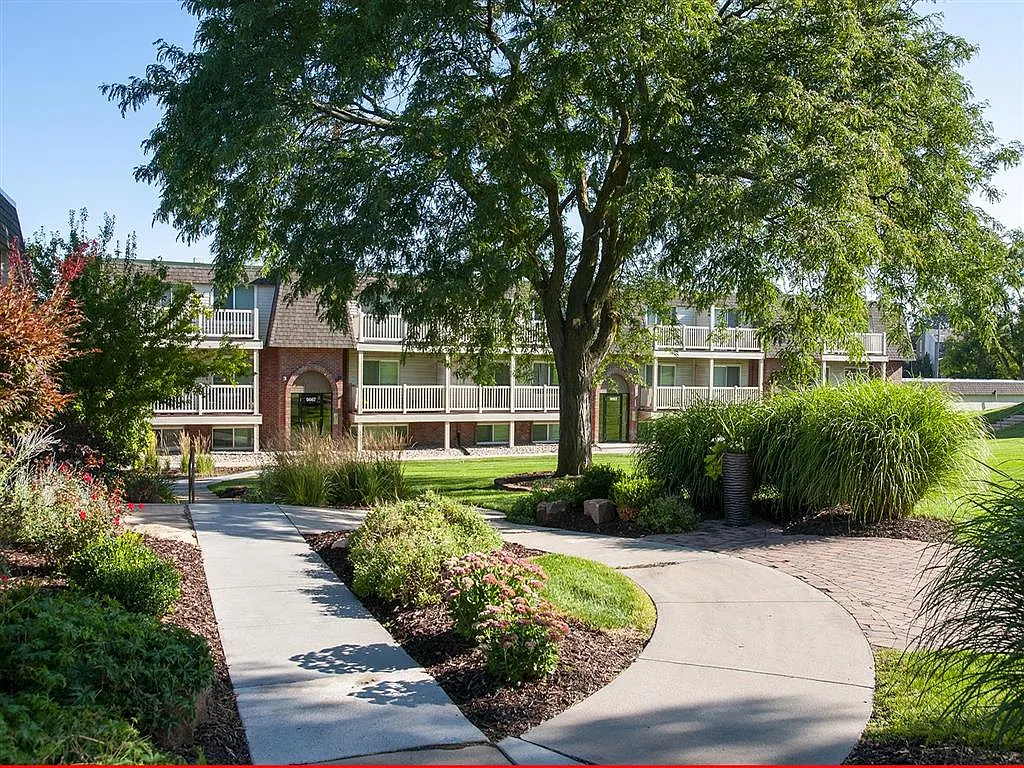 Cimarron Hills — Photo 4