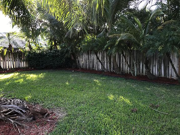 3rd image of 1551 NW 100th Ter