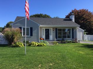 14 Fenwood Rd, Old Saybrook, CT 06475