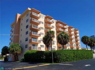 2200 E Hallandale Beach Blvd APT 702, Hallandale, FL 33009