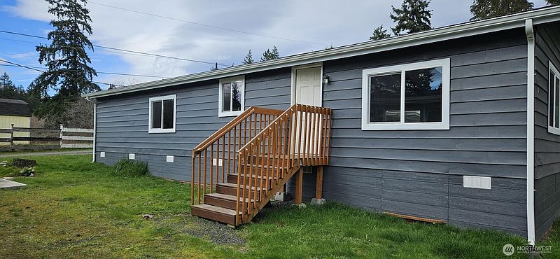 2nd image of 2958 Mountain View Road #F