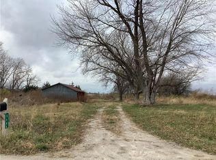 3406 Louisiana Ter, Ottawa, KS 66067