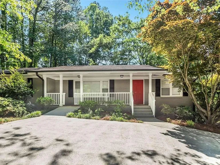 1386 Sandtown Rd SW — Photo 20