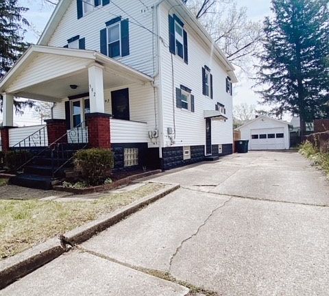 2nd image of 592 Cole Ave