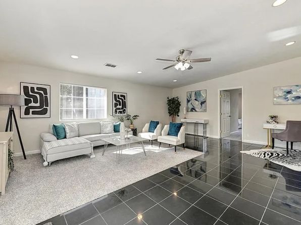 45 Sioc St