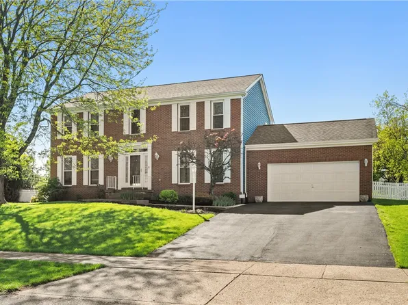 121 Tiffany Ridge Dr, Coraopolis, PA 15108