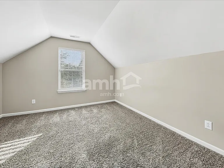 9029 Robins Nest Way — Photo 15