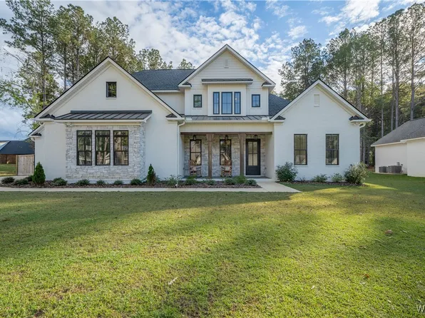 11908 Highpoint Cir, Northport, AL 35475