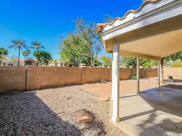 1338 N Brittany Ln — Photo 19