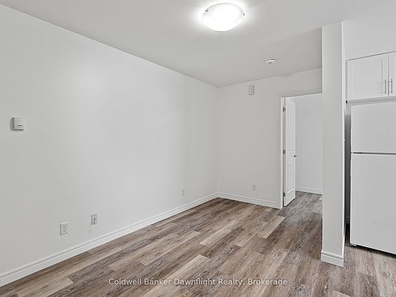 5th image of 441 Main St S #203
