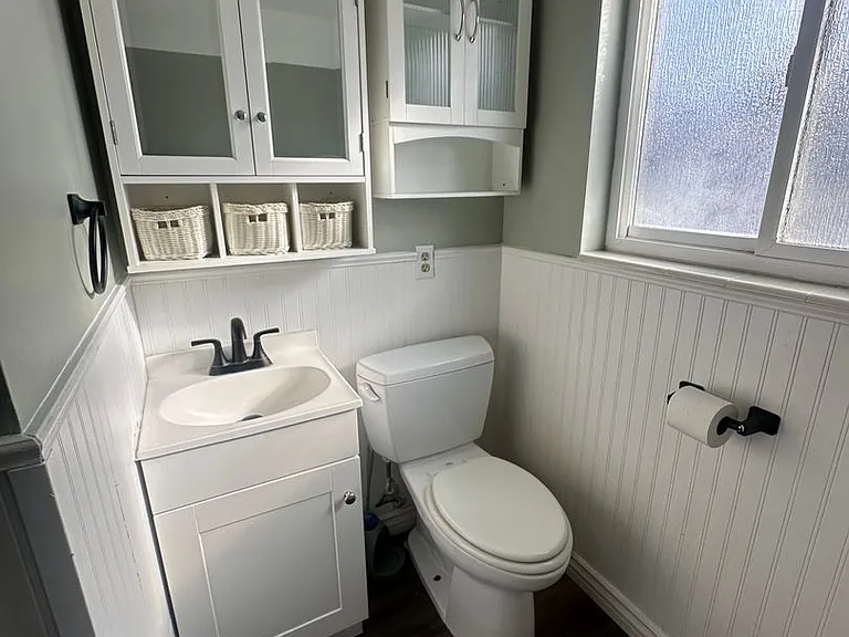 1416 W Harris Ave — Photo 18