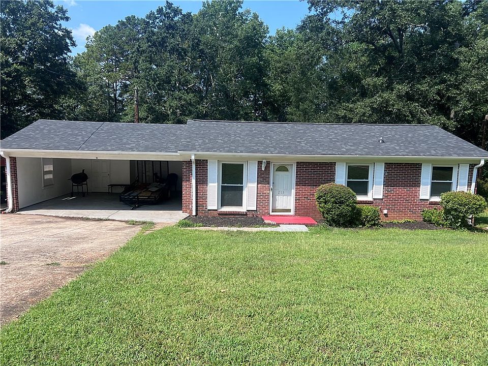 1st image of 213 Hillcrest Cir
