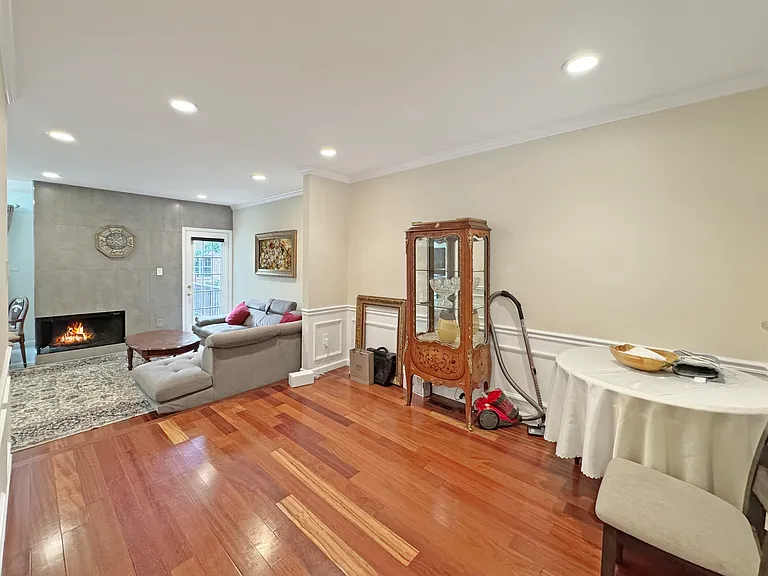 7760 Marshall Heights Ct — Photo 13