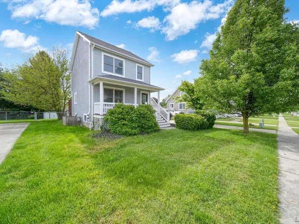 3641 Country Side Dr, Adrian, MI 49221