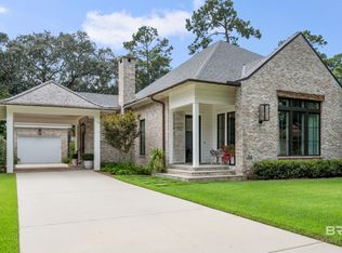 318 Poviner Pl, Fairhope, AL 36532