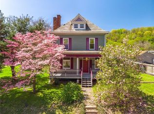 1111 Market St, Beaver, PA 15009