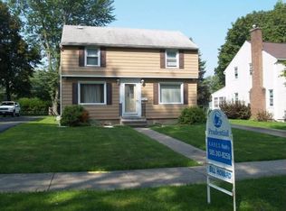 93 Walbert Dr, Rochester, NY 14624