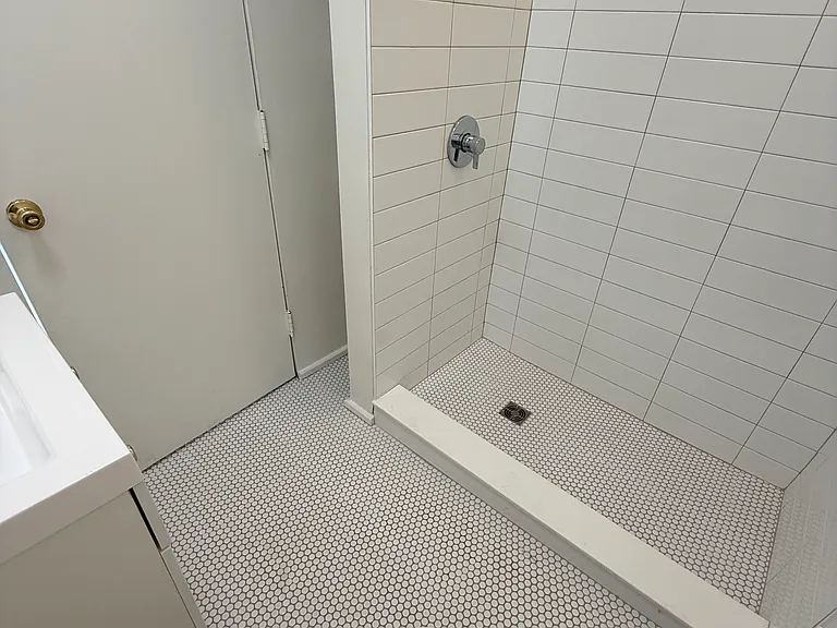 431 N Cayuga St #2 — Photo 12