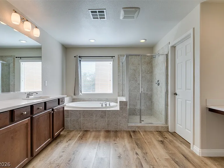 2884 Green Falls Ave — Photo 35