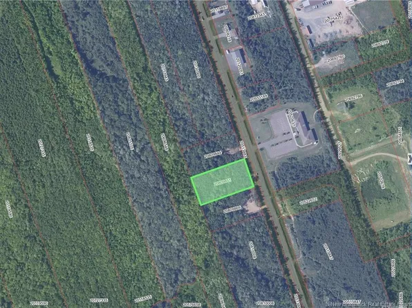 LOT Du Parc St, Paquetville, NB E8R 1J5