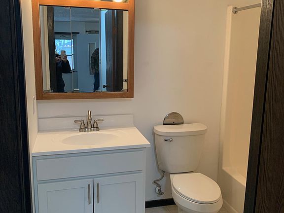 5th image of 1918 3rd Ave NE #1