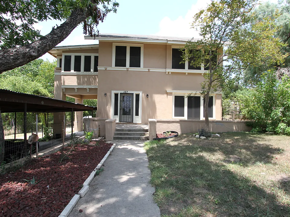 127 Monticello Ct