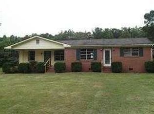 8363 Veterans Memorial Pkwy, Lanett, AL 36863