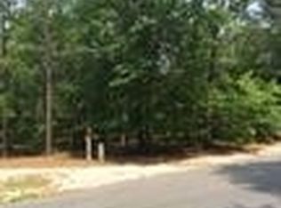 290 Dundee Rd, Pinehurst, NC 28374