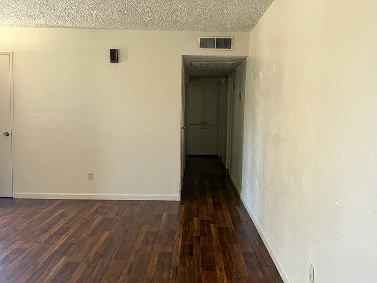 908 S Latimer St — Photo 5