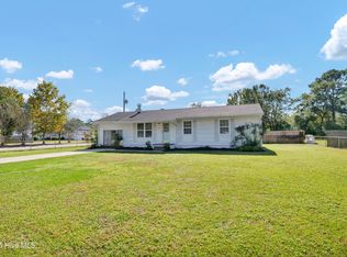 3521 Middle Sound Loop Rd, Wilmington, NC 28411