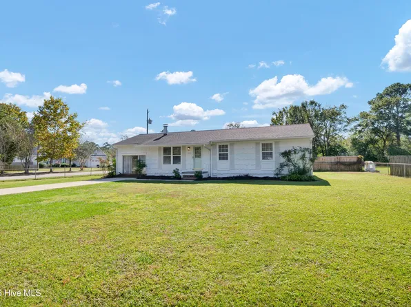 3521 Middle Sound Loop Road, Wilmington, NC 28411