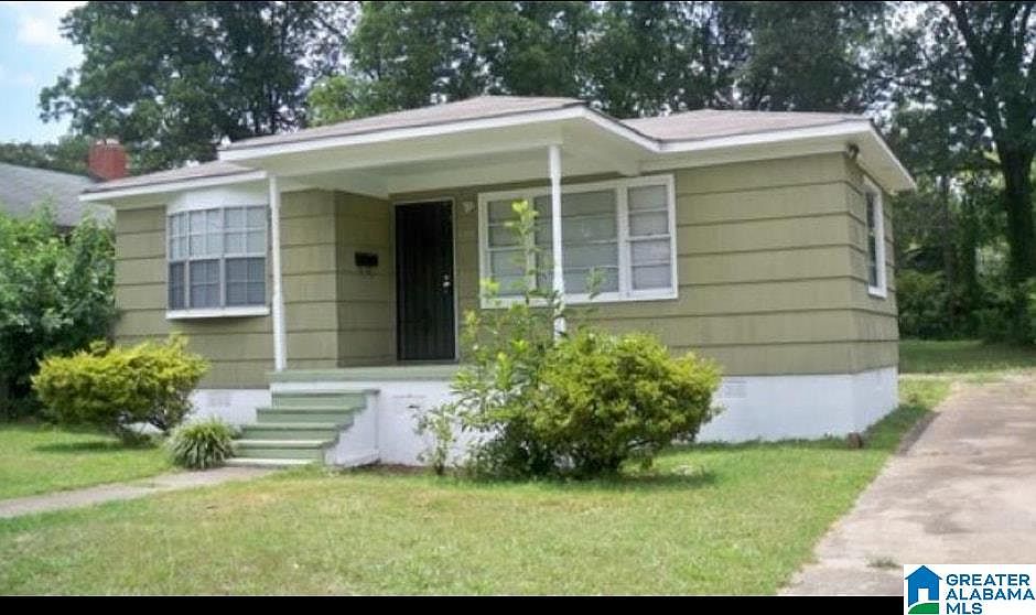 1st image of 205 15th Ct N