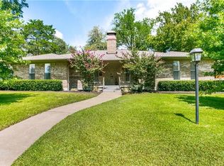 10883 Carissa Dr, Dallas, TX 75218