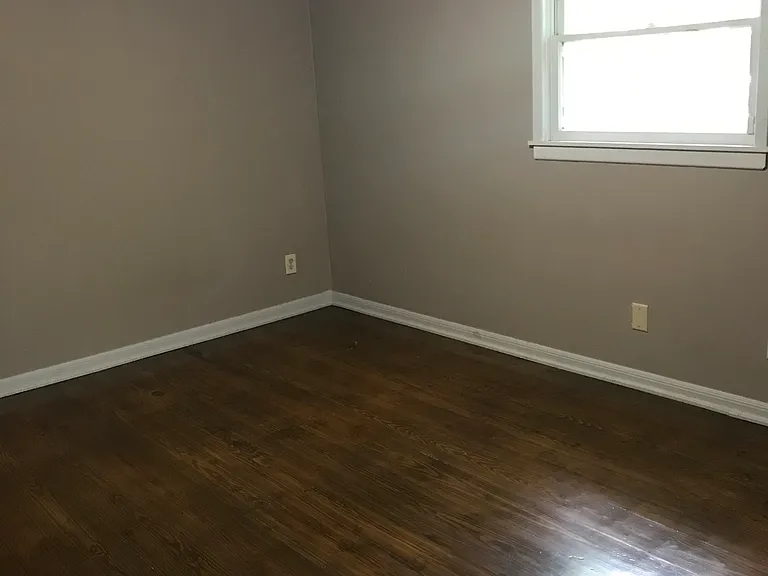 6306 Henry Smith Rd — Photo 2