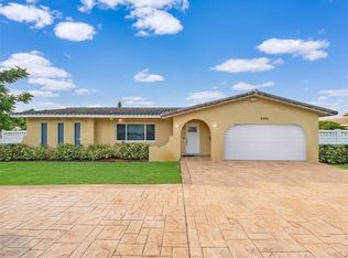 8306 NW 36th St, Coral Springs, FL 33065