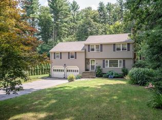 30 Gould Rd, Bedford, MA 01730