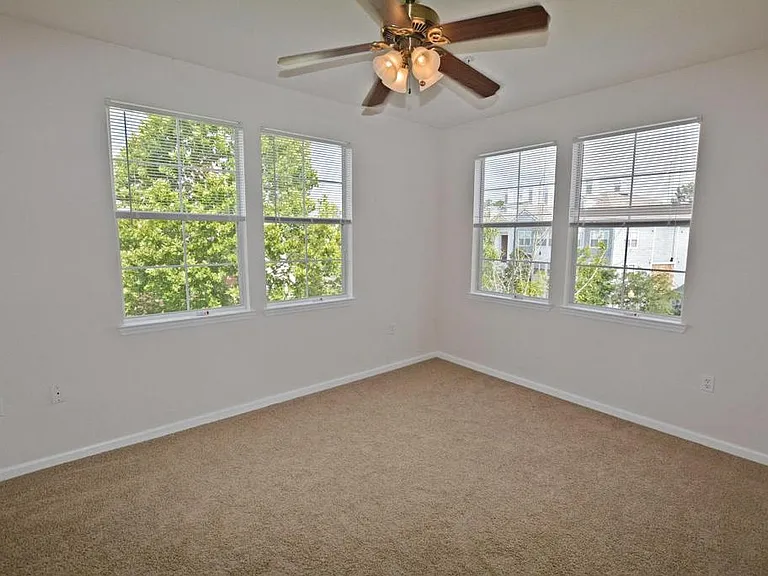 8550 Touchton Rd #637 — Photo 15