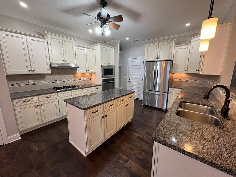 403 Cape Fear Ave — Photo 13