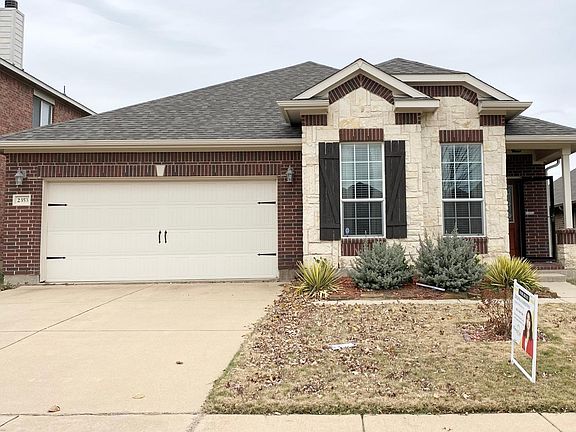 2nd image of 2353 Clairborne Dr