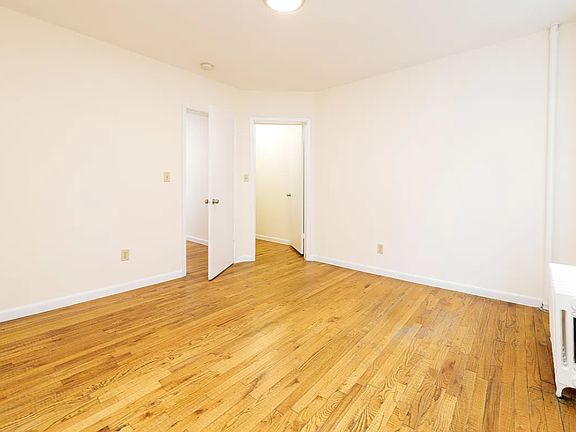 2nd image of 640 E 14th St APT 11