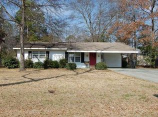 1405 E Tolleson St, Perry, GA 31069