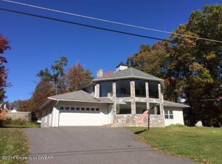 527 Woodland Rd, Bear Creek Township, PA 18702