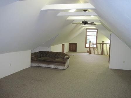 3rd image of 266.5 E Sanborn St
